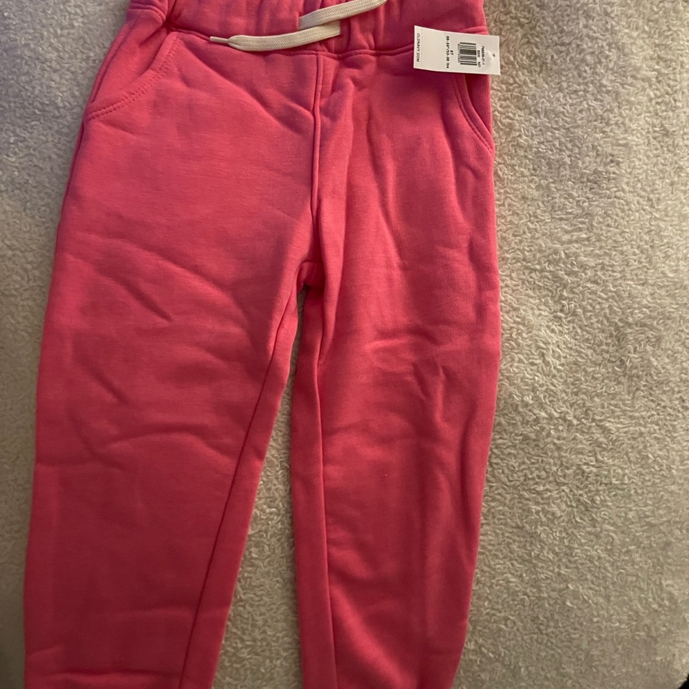Hotpink sweat paints